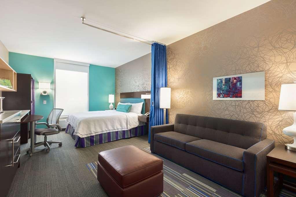 Home2Suites By Hilton Florence Room photo