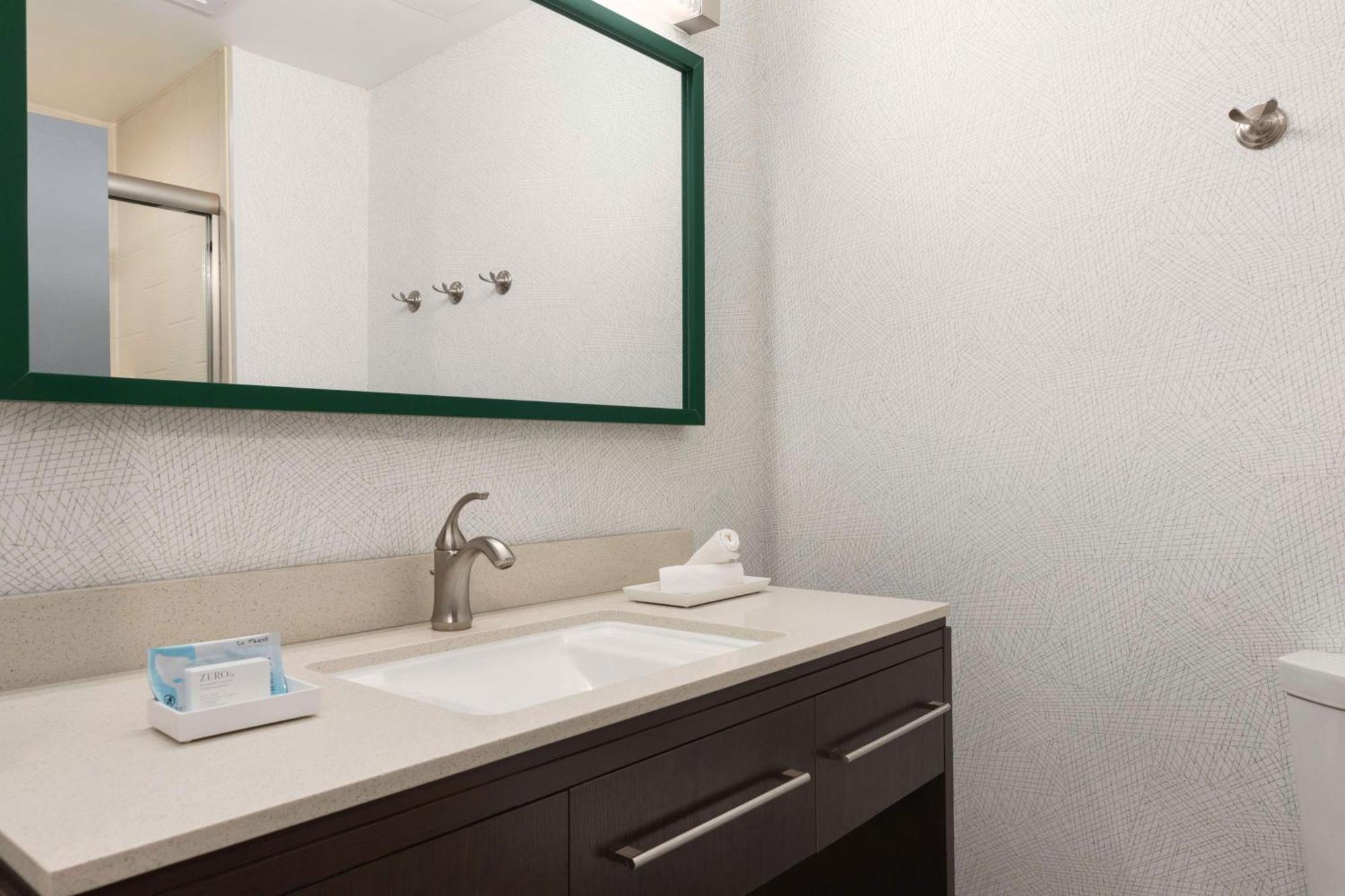Home2Suites By Hilton Florence Exterior photo