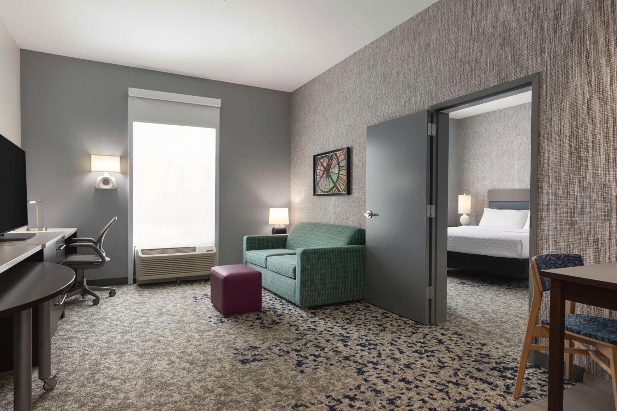 Home2Suites By Hilton Florence Exterior photo